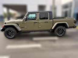 Jeep Gladiator Willys 4x4 2026