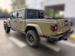 Jeep Gladiator Willys 4x4 2026