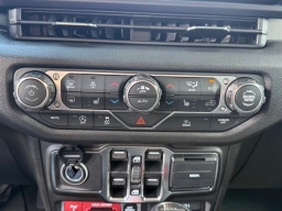 Jeep Gladiator Willys 4x4 2026