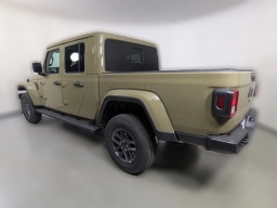 Jeep Gladiator Sport S 4x4 2026