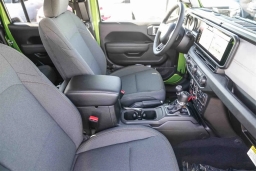 Jeep Gladiator Willys 4x4 2026