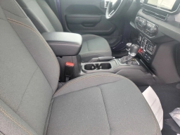 Jeep Gladiator Willys 4x4 2026