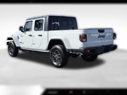 Jeep Gladiator Sport S 4x4 2026