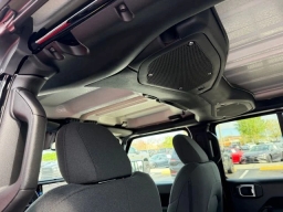 Jeep Gladiator Willys 4x4 2026