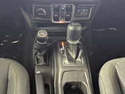 Jeep Gladiator Sport 4x4 2026