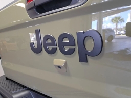 Jeep Gladiator Sport S 4x4 2026