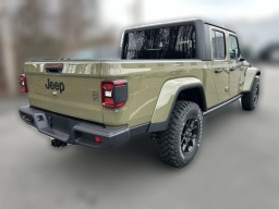 Jeep Gladiator Willys 4x4 2026