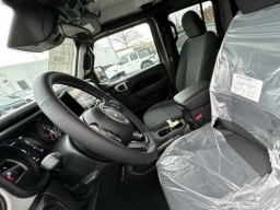 Jeep Gladiator Willys 4x4 2026