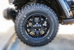 Jeep Gladiator Willys 4x4 2026