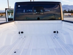 Jeep Gladiator Willys 4x4 2026