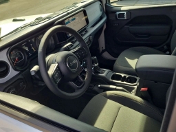 Jeep Gladiator Willys 4x4 2026