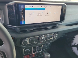 Jeep Gladiator Willys 4x4 2026