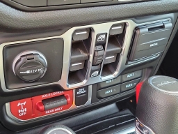 Jeep Gladiator Willys 4x4 2026