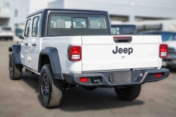 Jeep Gladiator Sport 4x4 2026