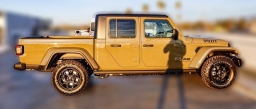 Jeep Gladiator Willys 4x4 2026