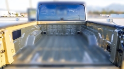 Jeep Gladiator Willys 4x4 2026