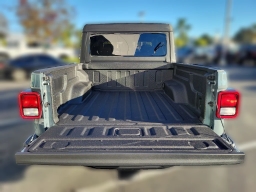 Jeep Gladiator Sport S 4x4 2026