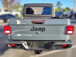 Jeep Gladiator Sport S 4x4 2026