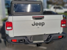Jeep Gladiator Sport S 4x4 2026