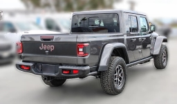 Jeep Gladiator Shadow Ops 4x4 2026
