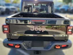 Jeep Gladiator Mojave 4x4 2026
