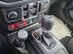 Jeep Gladiator Mojave 4x4 2026