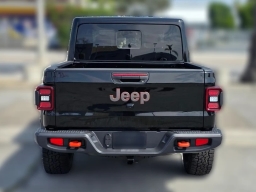 Jeep Gladiator Mojave 4x4 2026