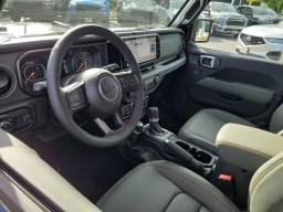Jeep Gladiator Mojave 4x4 2026