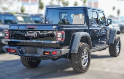 Jeep Gladiator Mojave 4x4 2026