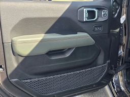 Jeep Gladiator Mojave 4x4 2026