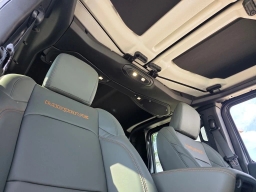 Jeep Gladiator Mojave 4x4 2026