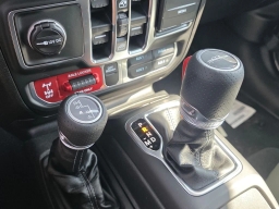 Jeep Gladiator Mojave 4x4 2026