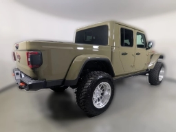 Jeep Gladiator Mojave 4x4 2026