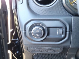 Jeep Gladiator Mojave 4x4 2026