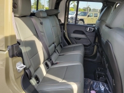 Jeep Gladiator Mojave 4x4 2026