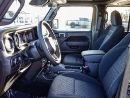 Jeep Gladiator Mojave 4x4 2026