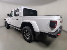 Jeep Gladiator Mojave 4x4 2026