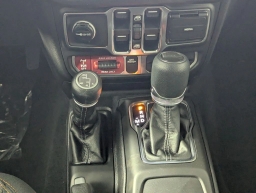 Jeep Gladiator Mojave 4x4 2026