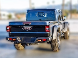 Jeep Gladiator Mojave 4x4 2026
