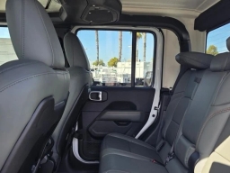 Jeep Gladiator Mojave 4x4 2026