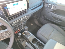 Jeep Gladiator Mojave 4x4 2026