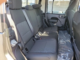 Jeep Gladiator Mojave 4x4 2026