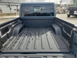 Jeep Gladiator Mojave 4x4 2026