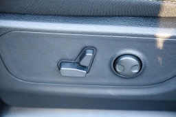 Ram 1500 Big Horn 4x2 Quad Cab 6'4" Box 2026