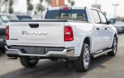 Ram 1500 Big Horn 4x2 Crew Cab 5'7" Box 2026