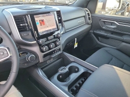 Ram 1500 Big Horn 4x2 Crew Cab 5'7" Box 2026