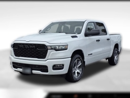 Ram 1500 Express 4x2 Crew Cab 5'7" Box 2026