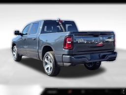 Ram 1500 Express 4x2 Crew Cab 5'7" Box 2026