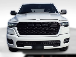 Ram 1500 Express 4x2 Crew Cab 5'7" Box 2026