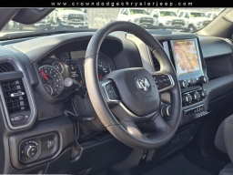 Ram 1500 Express 4x2 Crew Cab 5'7" Box 2026